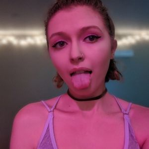 Meet your Posher, Aurelia